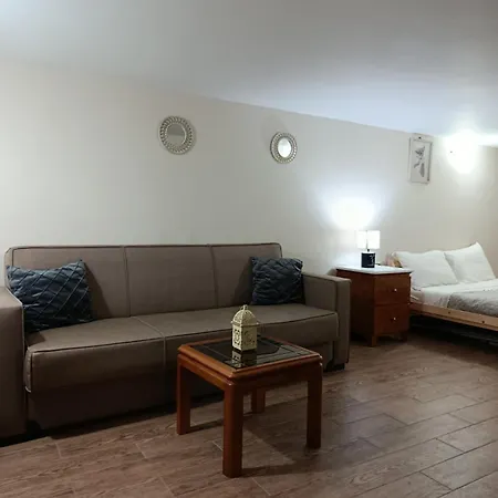 Center Sea Port アパート